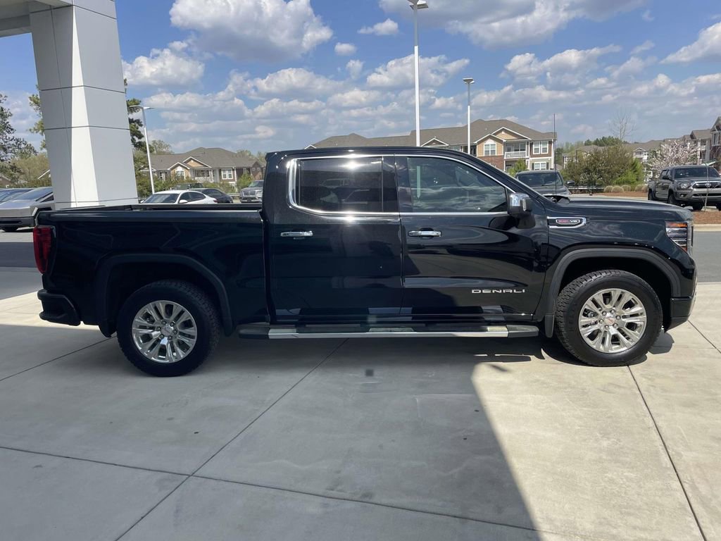 Used 2023 GMC Sierra 1500 Denali AWD/4WD image 5