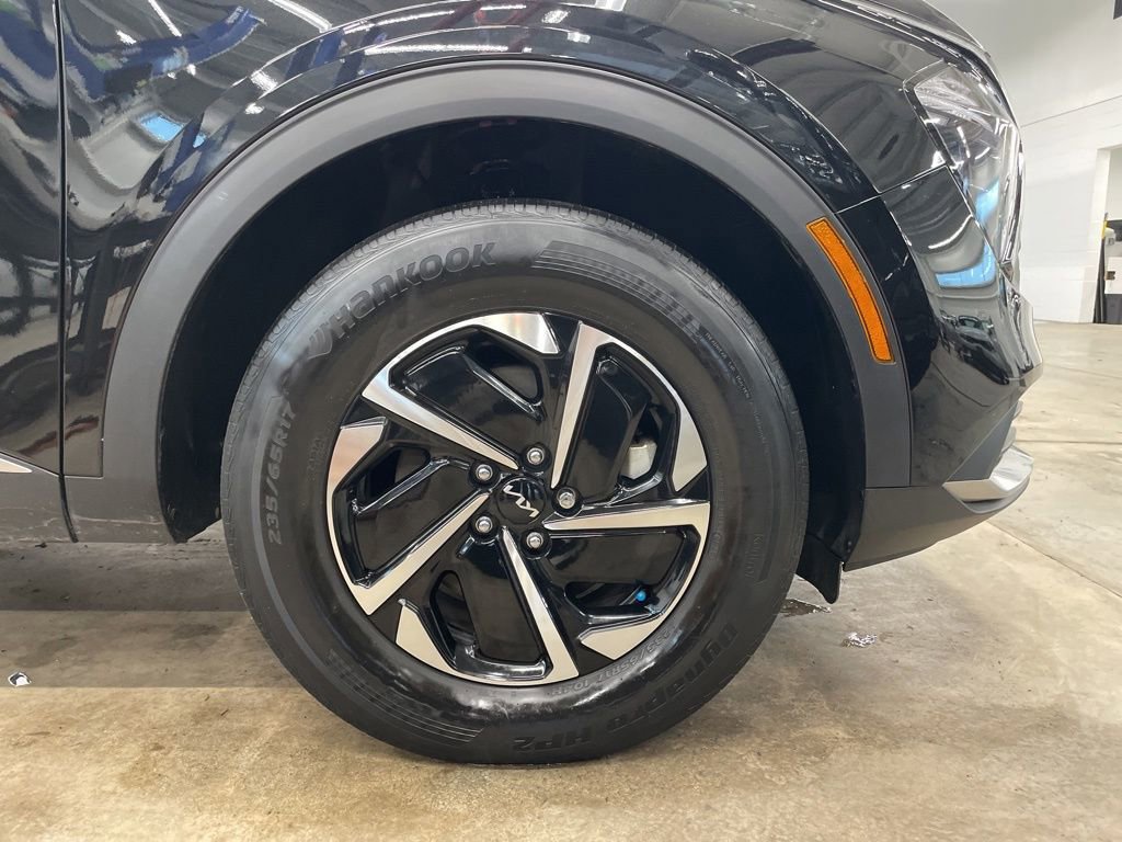 Certified 2023 Kia Sportage LX AWD/4WD image 33
