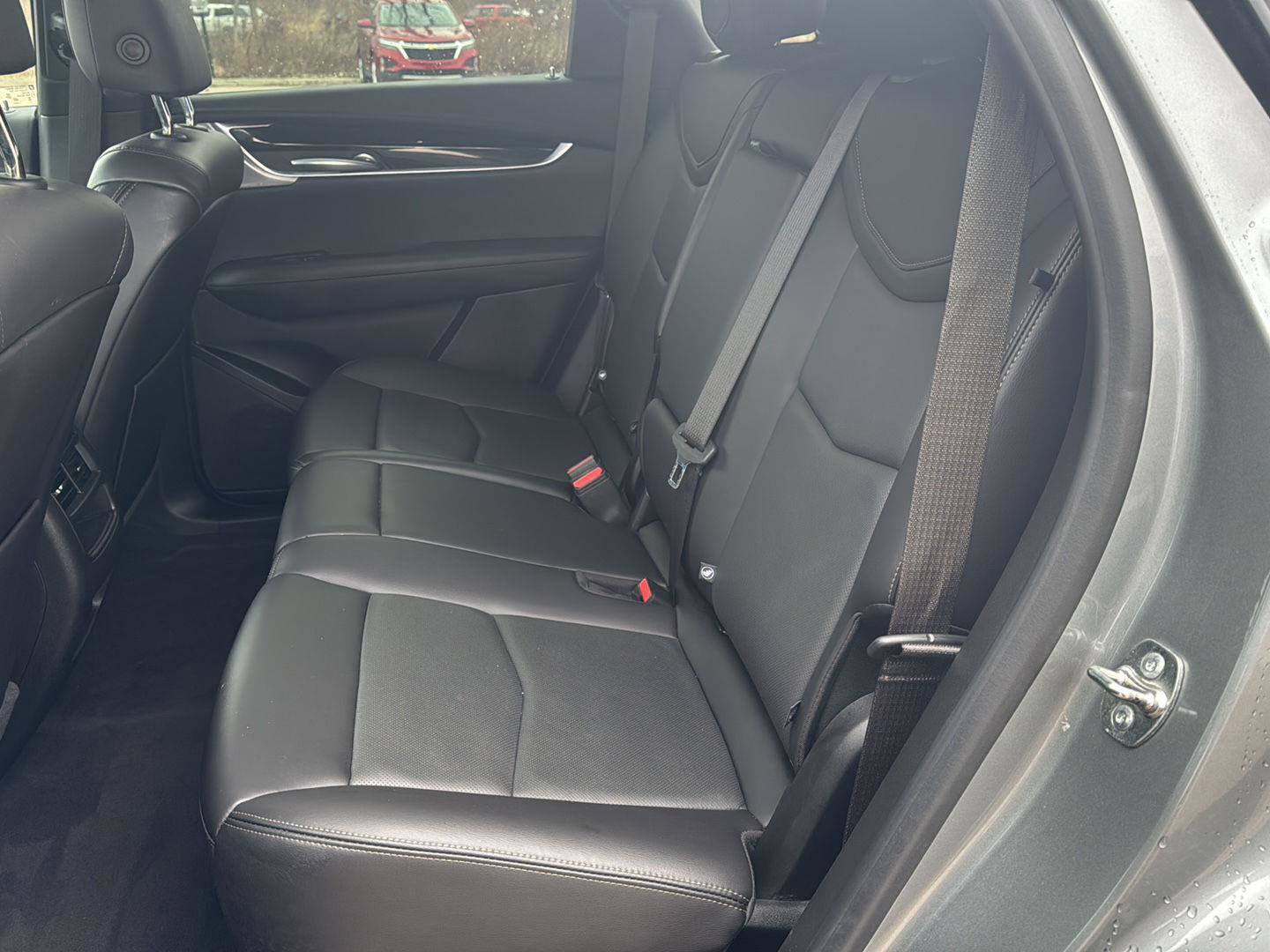 Used 2024 Cadillac XT5 Premium Luxury image 11