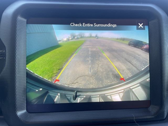 Used 2021 Jeep Wrangler Unlimited Sahara w/ Uconnect 4C Nav & Sound Group AWD/4WD image 24
