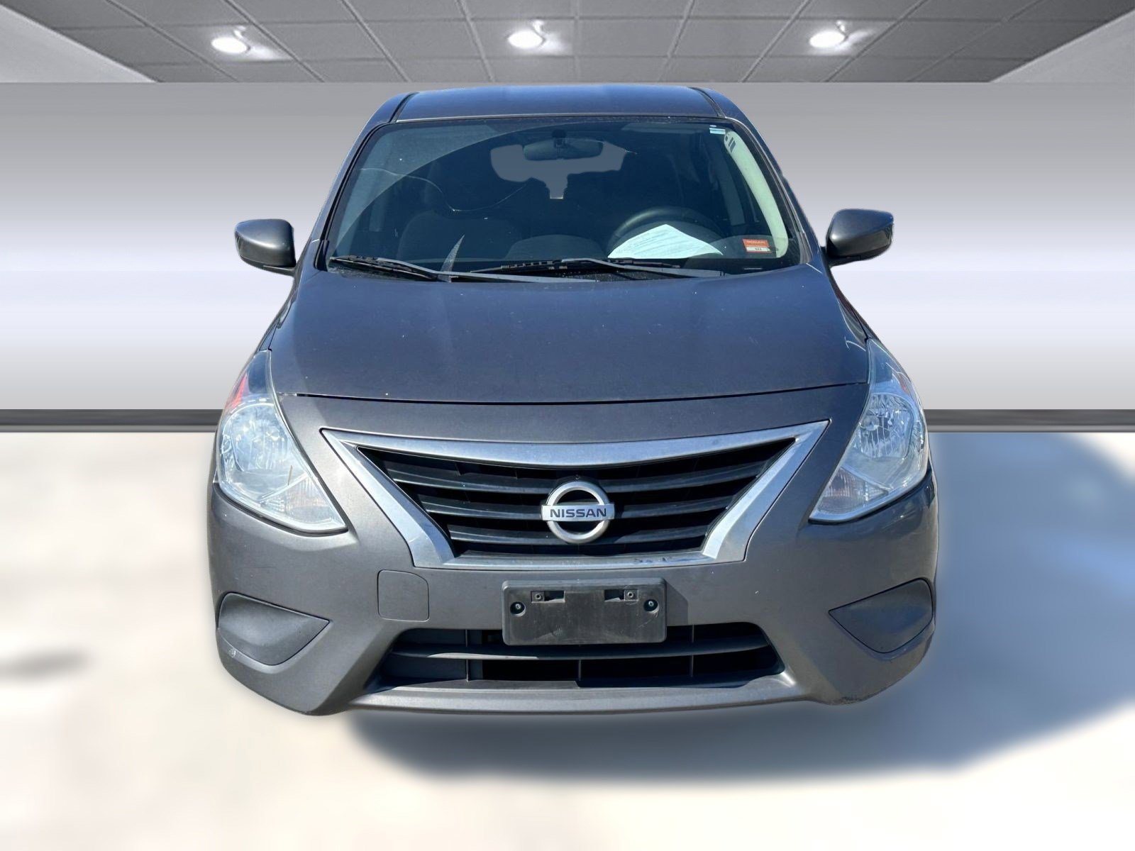 Used 2019 Nissan Versa SV image 6