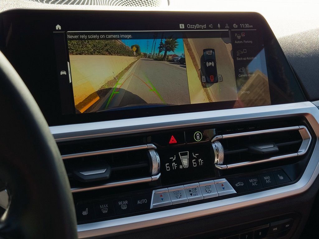 Used 2023 BMW 440i xDrive Convertible w/ Premium Package image 17