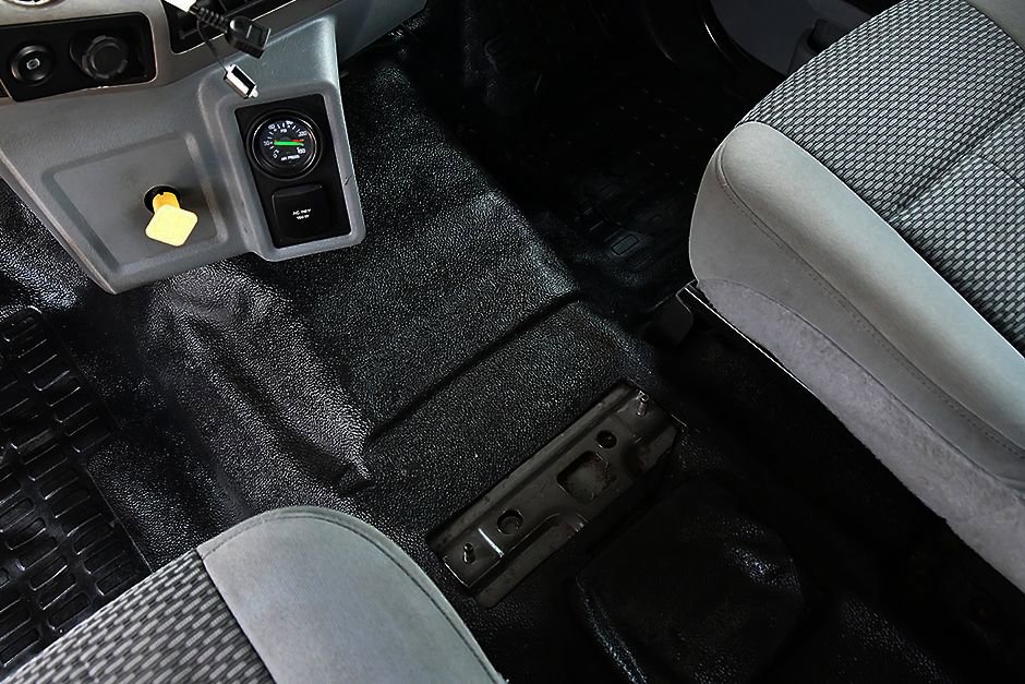 Used 2018 Ford F750 2WD Regular Cab Super Duty image 20