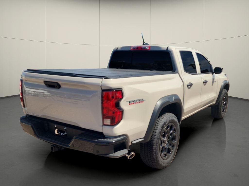 Used 2026 Chevrolet Colorado Trail Boss AWD/4WD image 7