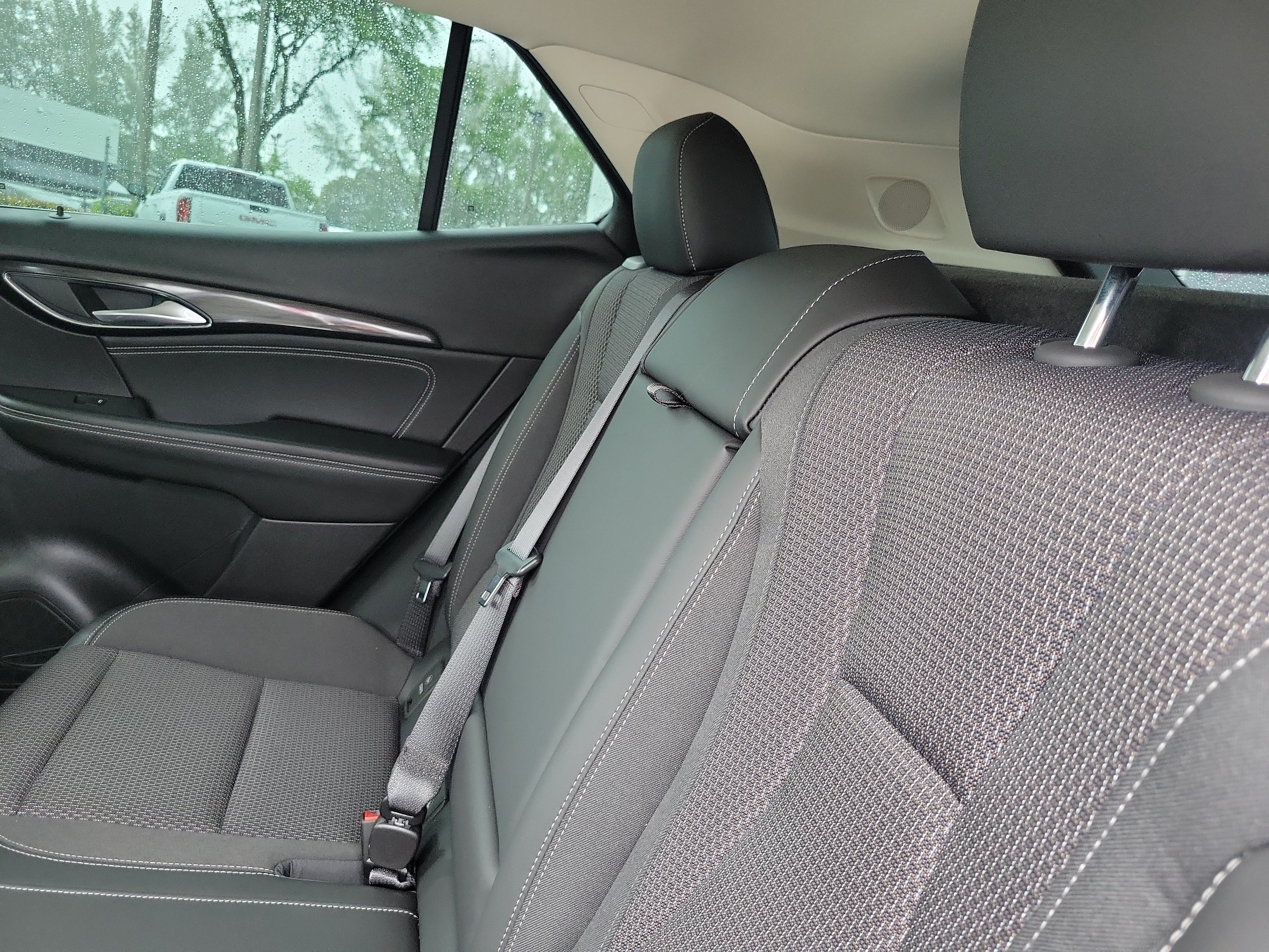 Used 2022 Buick Envision Preferred FWD image 12