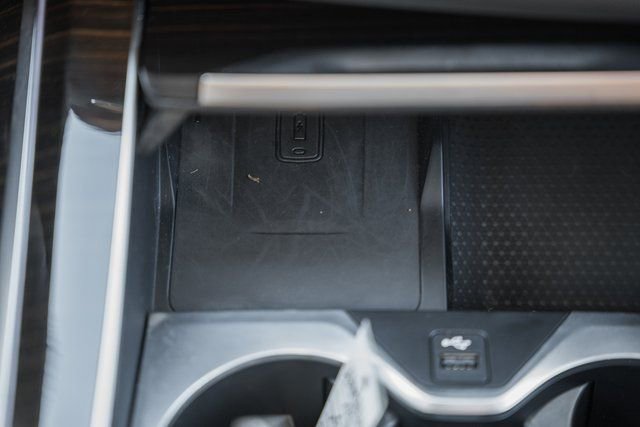 Used 2020 BMW X7 xDrive40i w/ Premium Package image 28