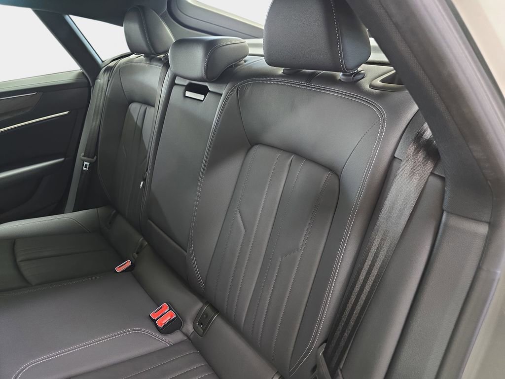 Used 2022 Audi A7 3.0T Premium image 14
