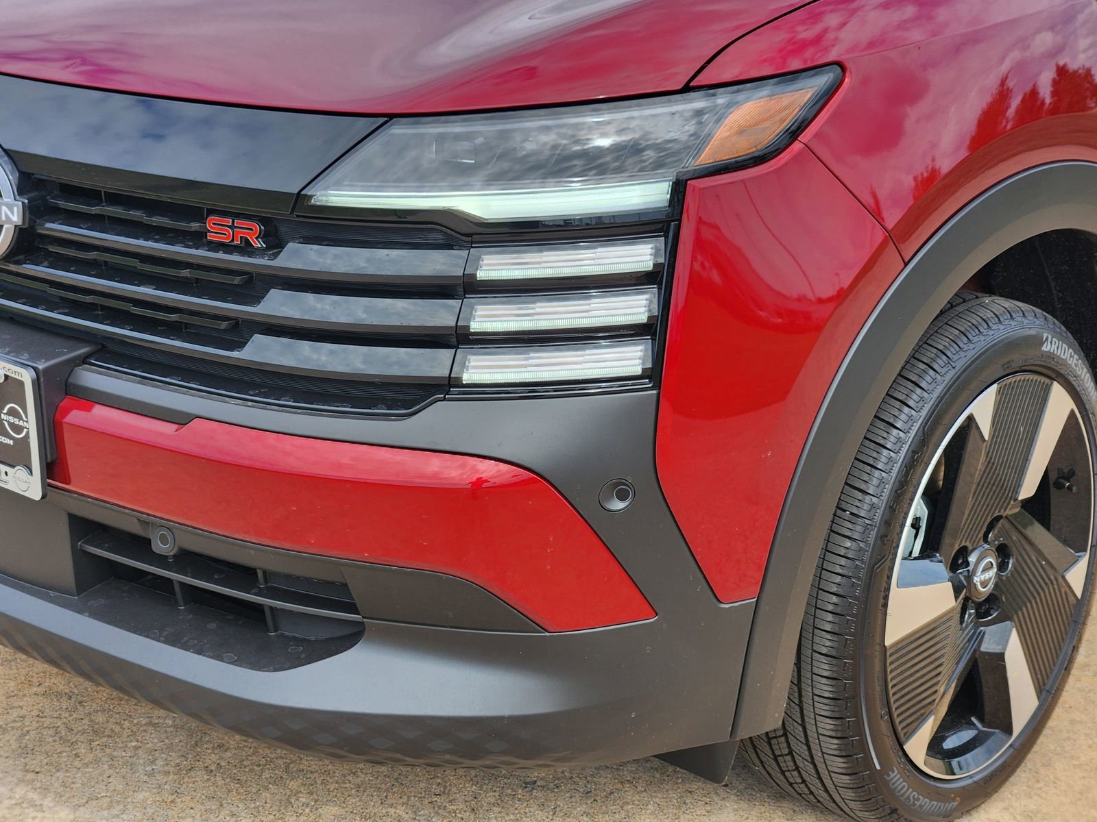 New 2026 Nissan Kicks SR image 9