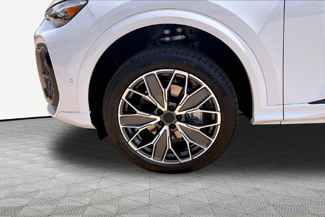 New 2026 Audi Q5 Premium Plus AWD/4WD image 8