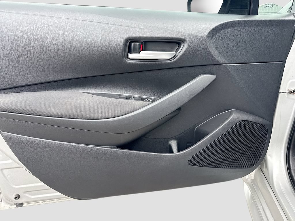 Used 2021 Toyota Corolla LE FWD image 20