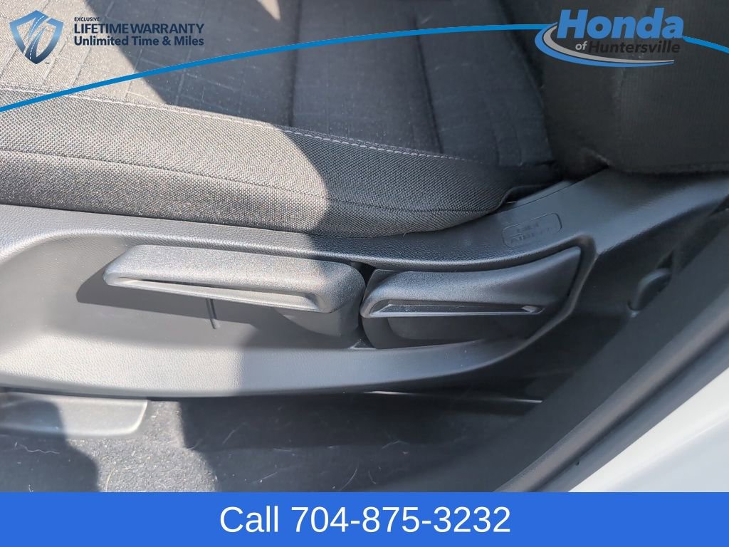 Used 2024 Honda HR-V LX image 21