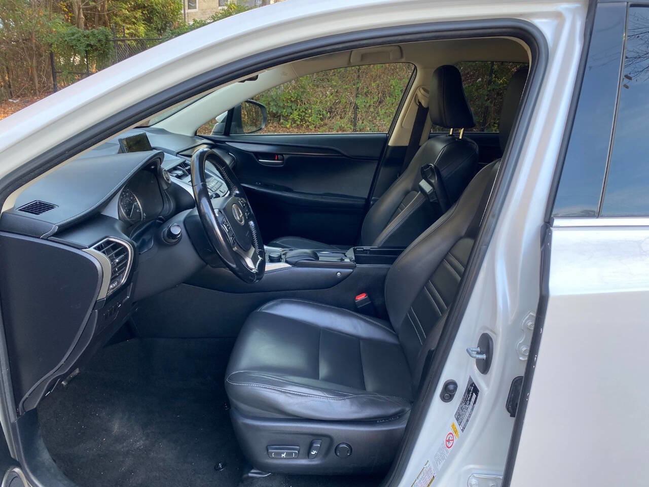 Used 2016 Lexus NX 200t FWD image 14