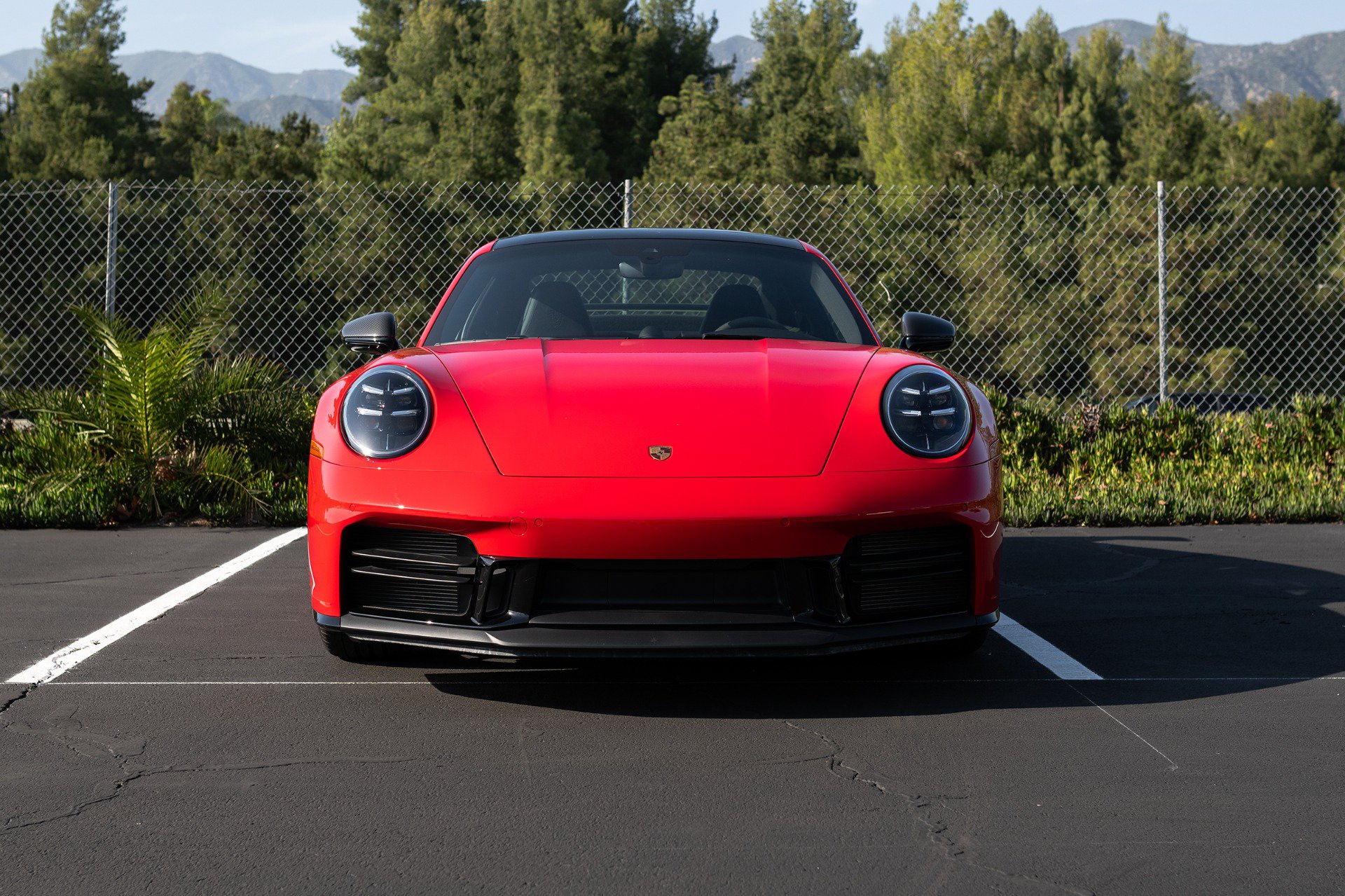 Used 2025 Porsche 911 Carrera RWD image 5