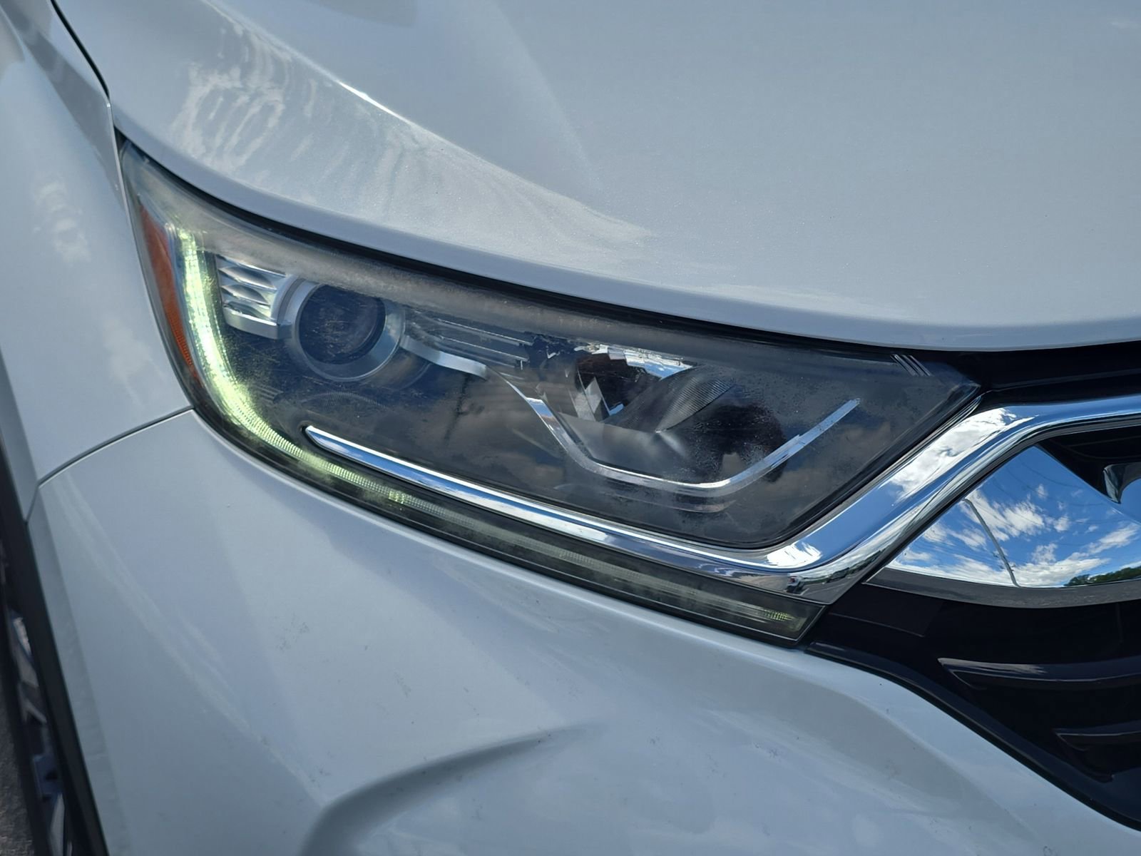 Used 2019 Honda CR-V LX image 7