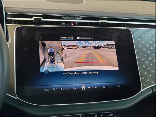 Used 2025 Mercedes-Benz E 350 4MATIC Sedan image 13