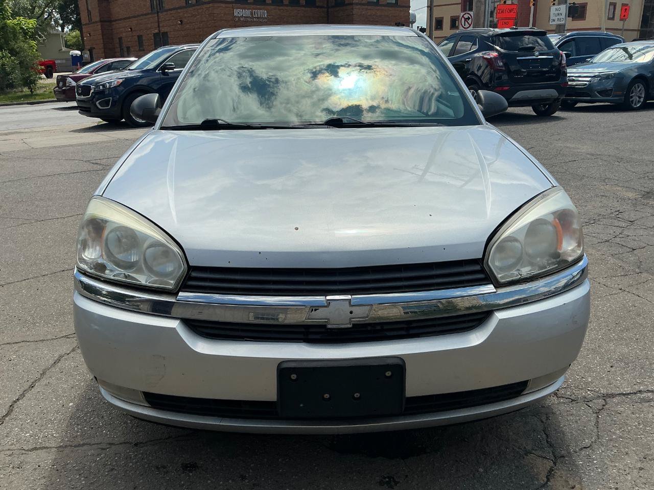 Used 2005 Chevrolet Malibu LT FWD image 8