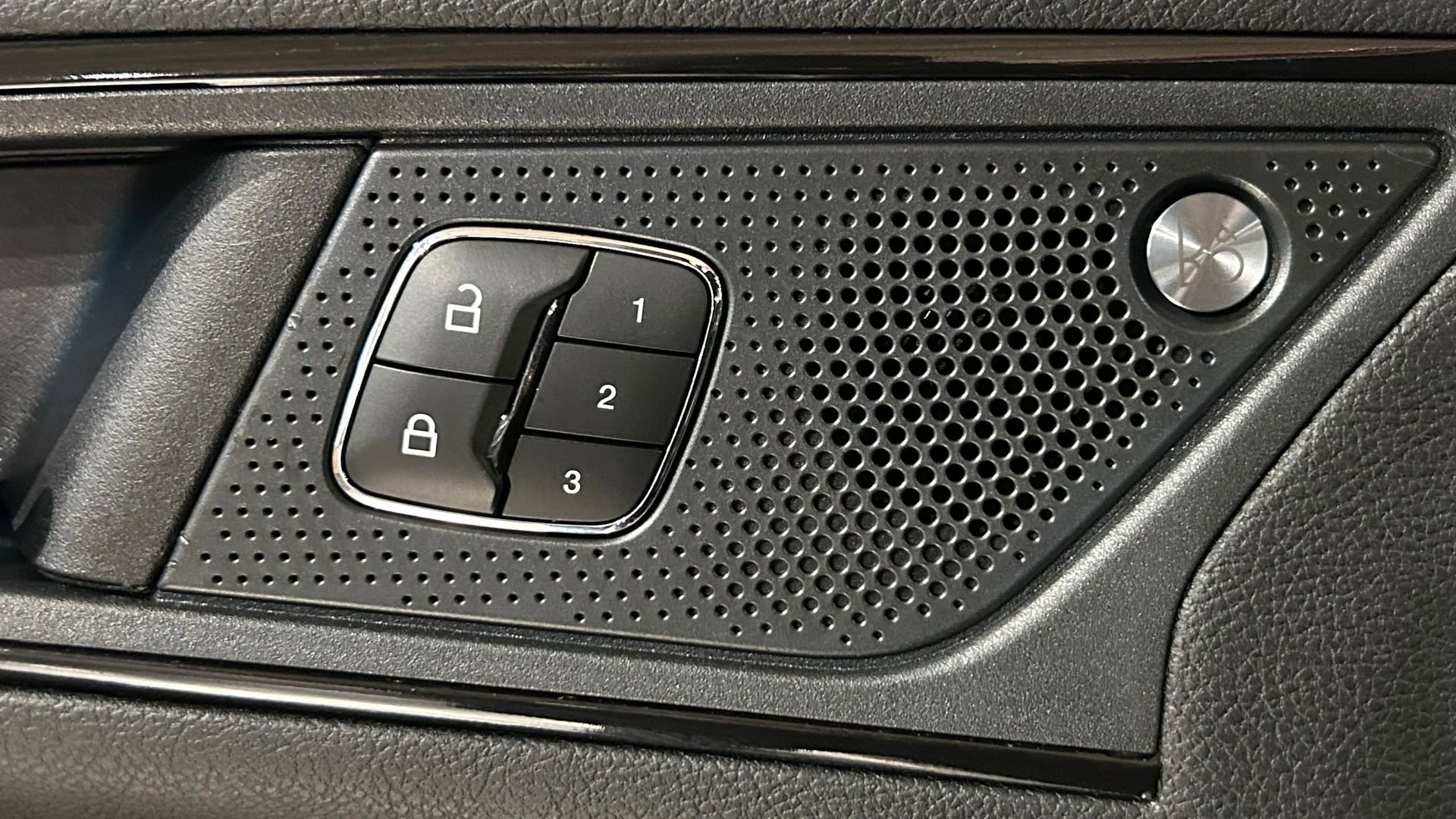 Used 2020 Ford Edge ST w/ Equipment Group 401A AWD/4WD image 44