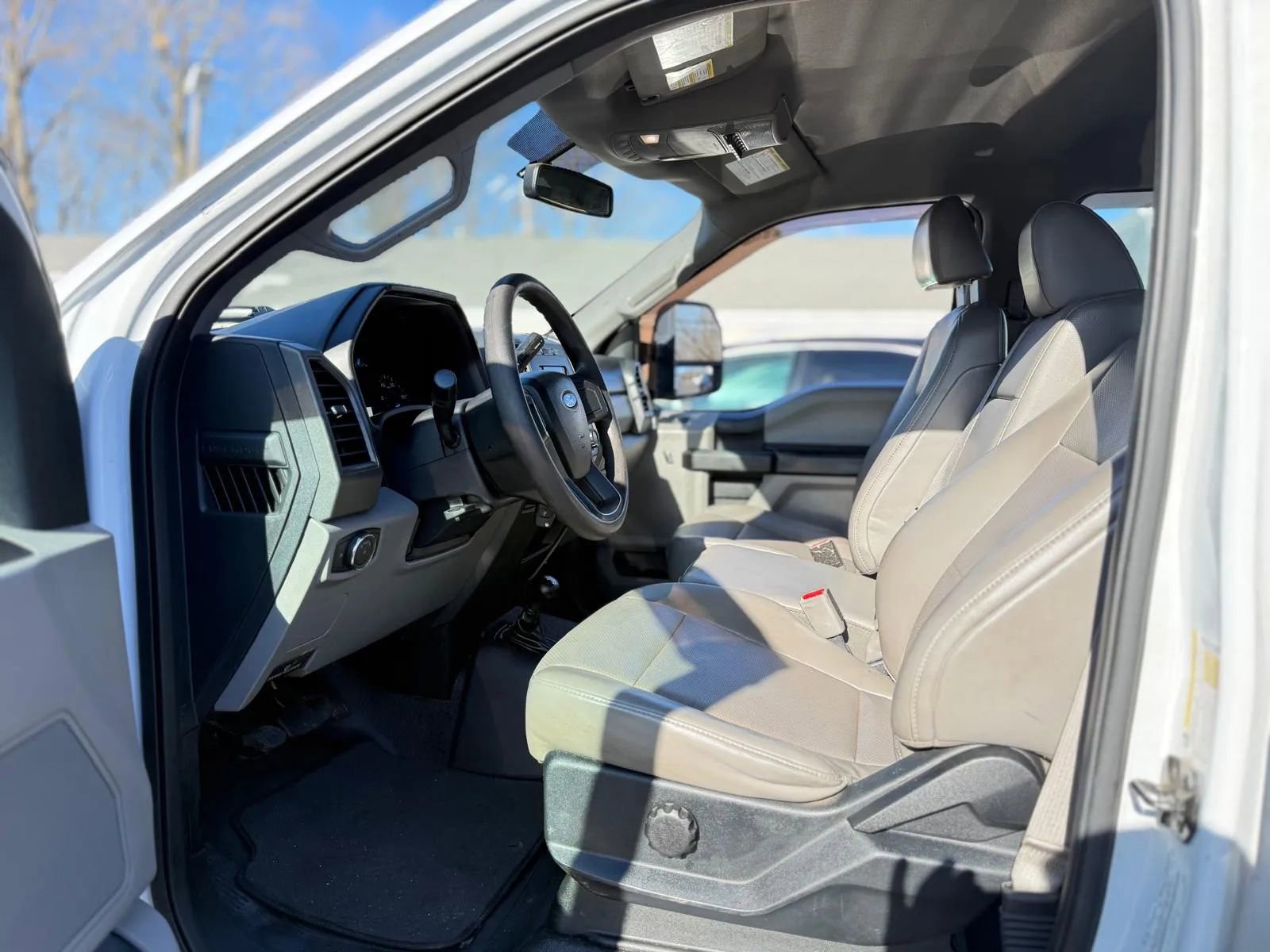 Used 2017 Ford F250 XL w/ Power Equipment Group image 10