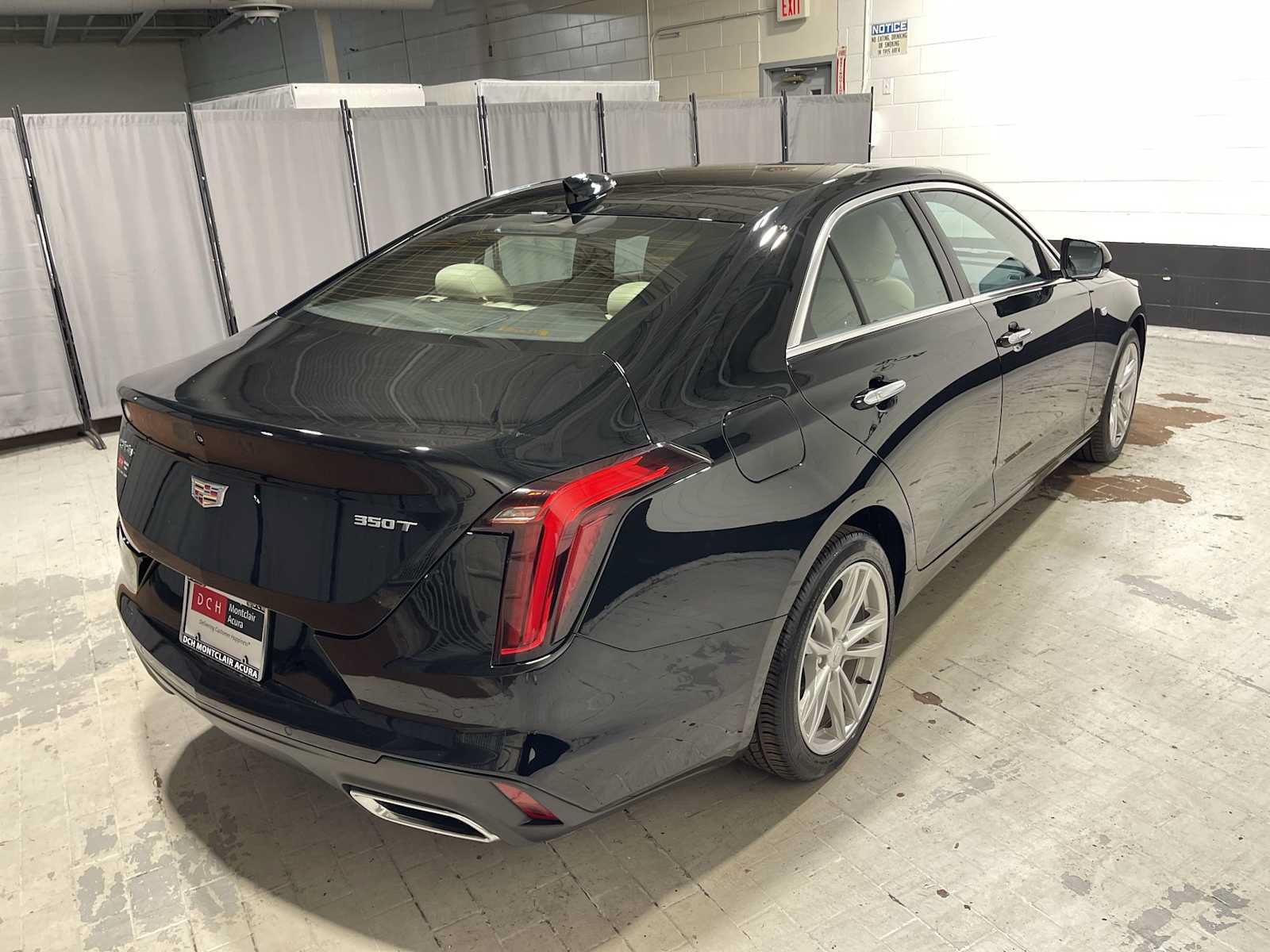 Used 2024 Cadillac CT4 Luxury w/ Cold Weather Package RWD image 26