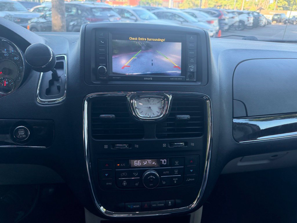 Used 2012 Chrysler Town & Country Touring-L w/ Driver Convenience Group FWD image 25