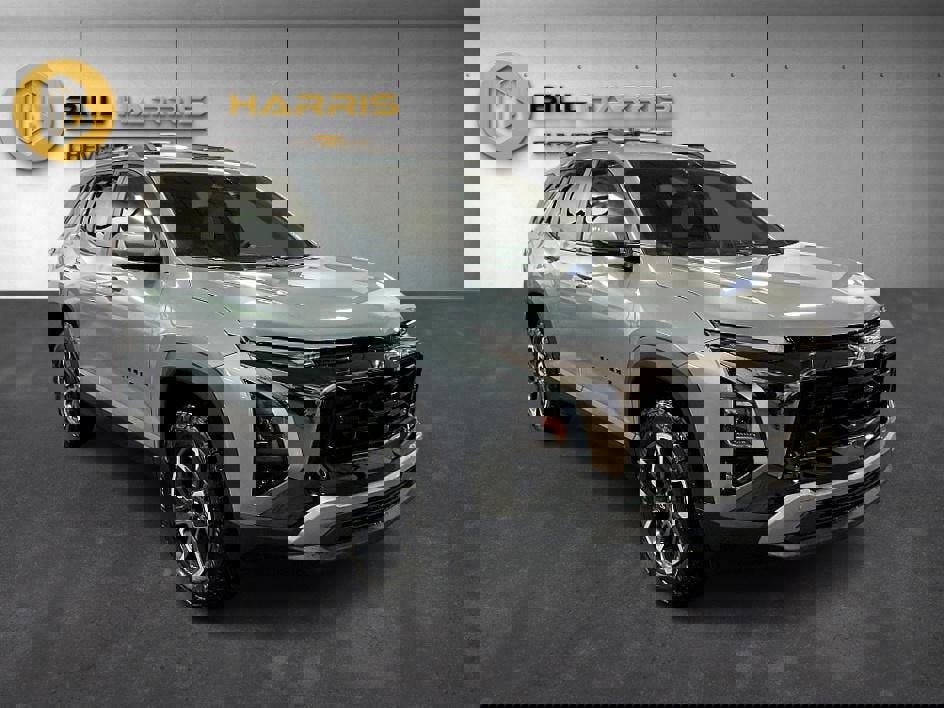 New 2026 Chevrolet Equinox ACTIV w/ Convenience Package III image 17