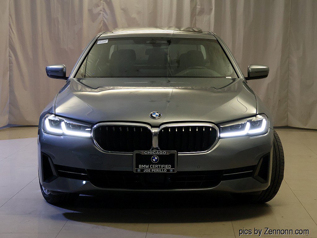 Certified 2023 BMW 530i xDrive w/ Executive Package AWD/4WD image 5