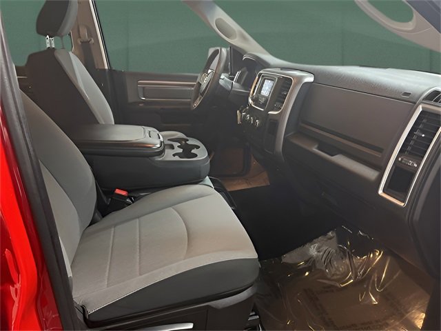 Used 2021 RAM 1500 Classic SLT image 23