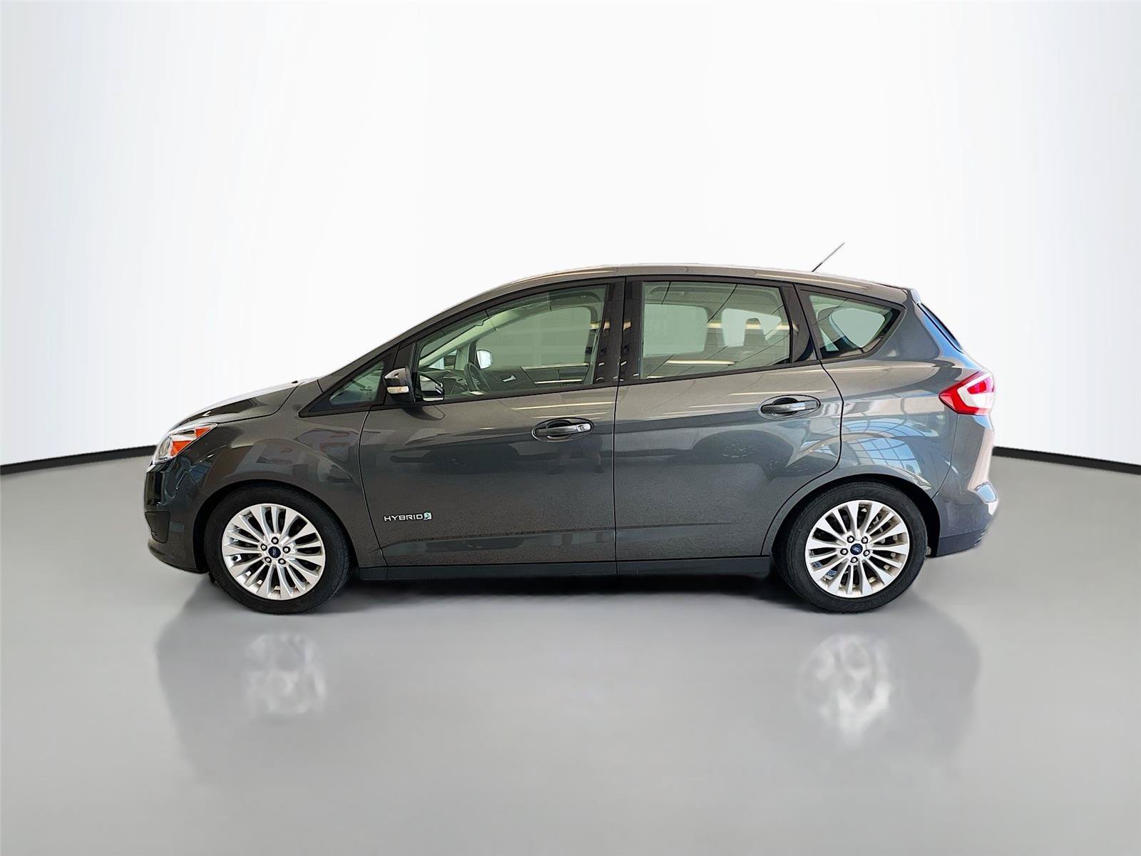 Used 2018 Ford C-MAX SE w/ Cold Weather Package FWD image 8