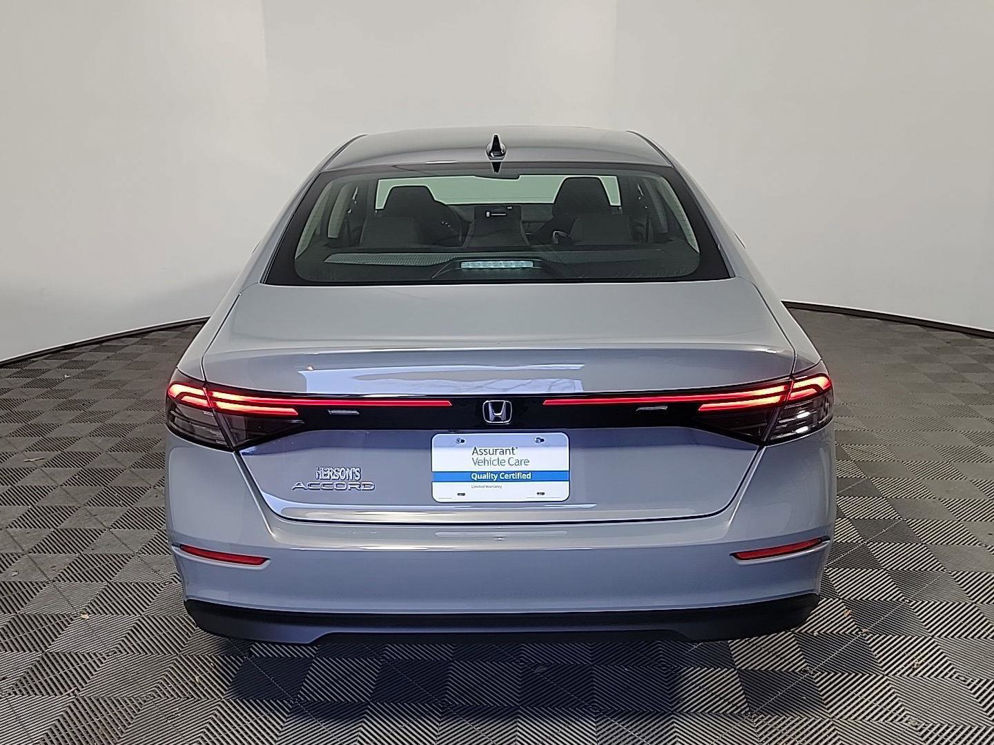 Certified 2025 Honda Accord SE image 5