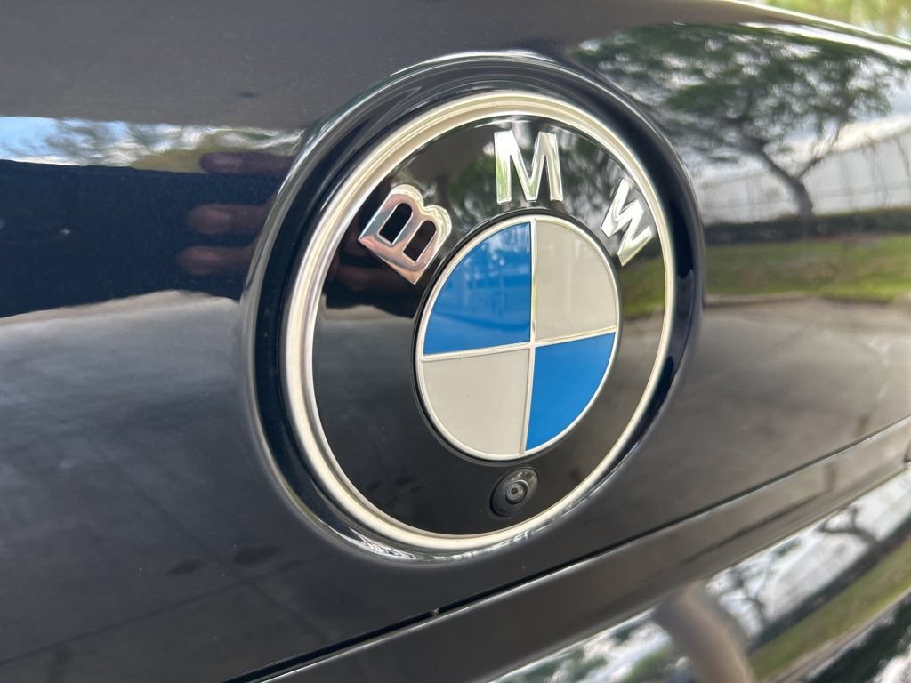 Used 2025 BMW 740i xDrive AWD/4WD image 23