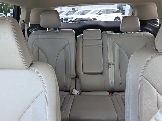 Certified 2022 Lincoln Nautilus FWD w/ Premium Package image 18