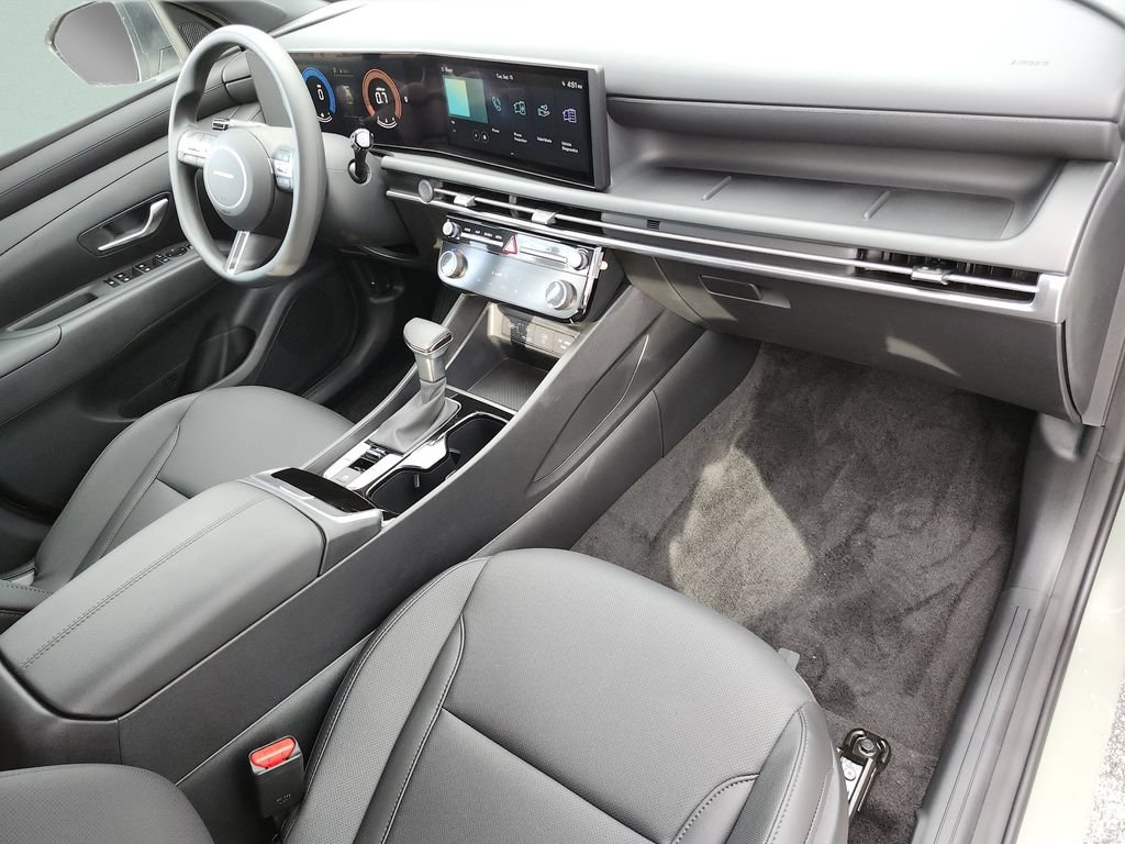 New 2026 Hyundai Santa Cruz SEL FWD image 15