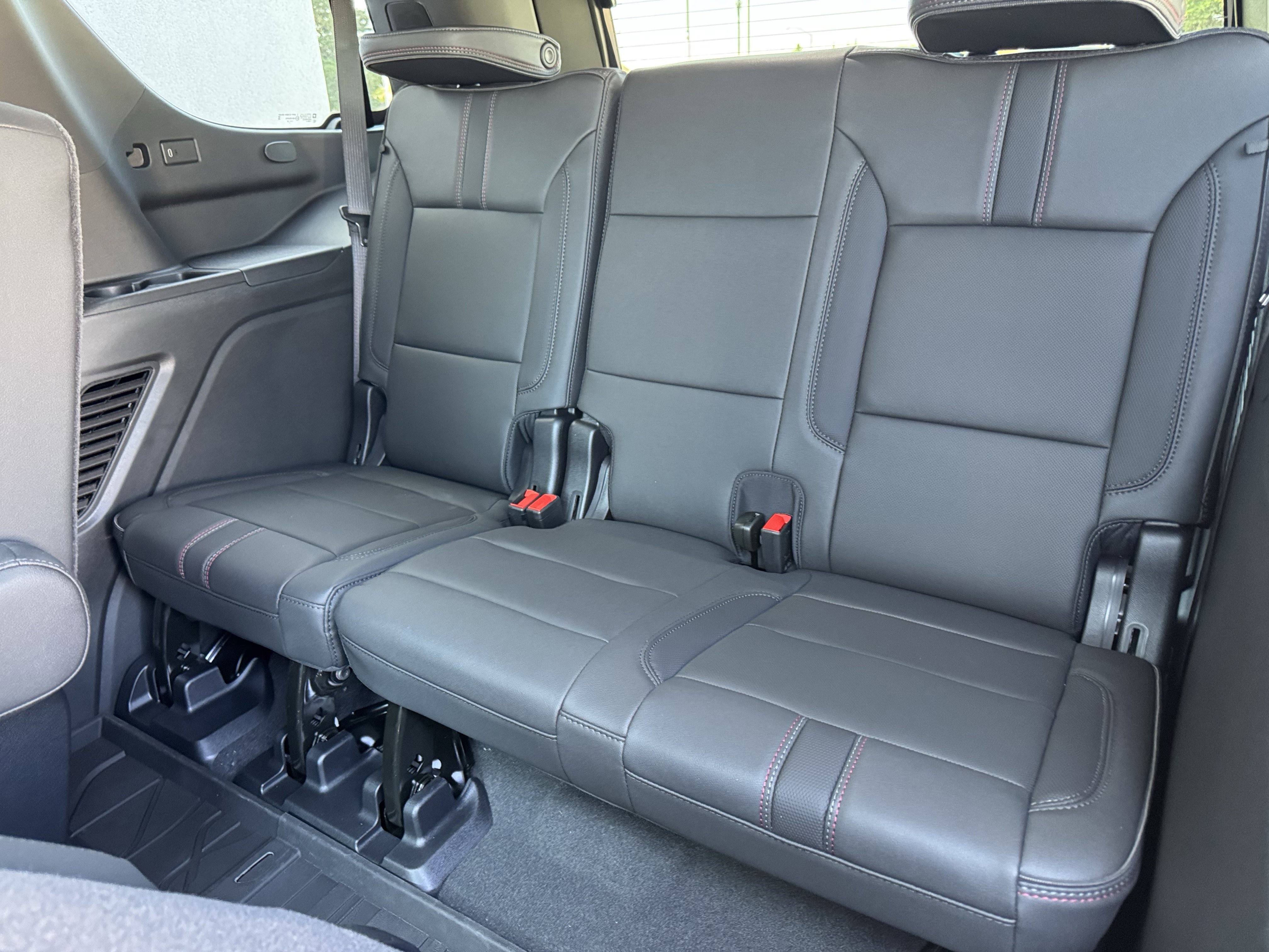 New 2026 Chevrolet Tahoe RST w/ Comfort Package AWD/4WD image 17