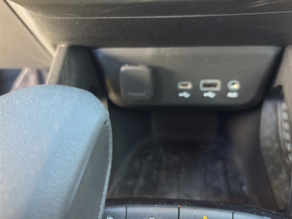 Used 2023 Chevrolet TrailBlazer LS image 17