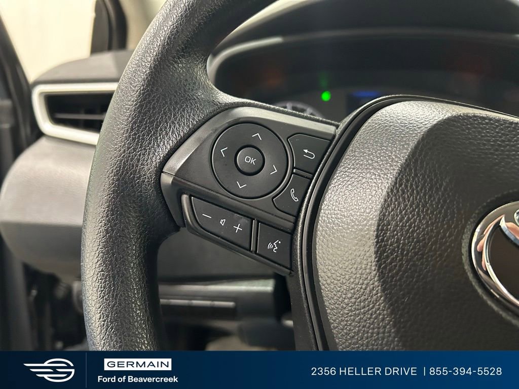 Used 2025 Toyota Corolla LE image 22