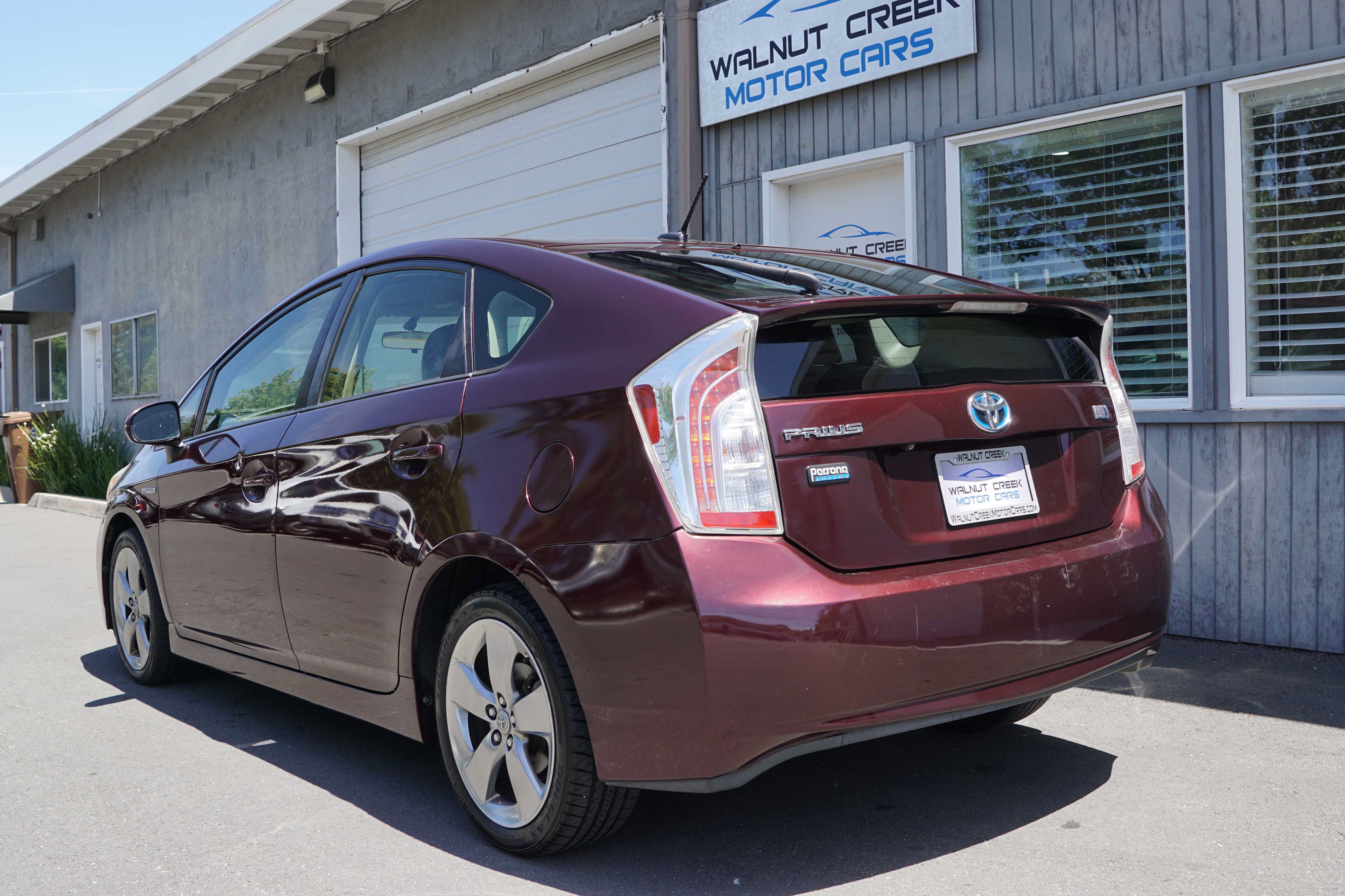 Used 2013 Toyota Prius Persona Series FWD image 16
