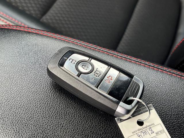 Certified 2025 Ford Escape ST-Line AWD/4WD image 28