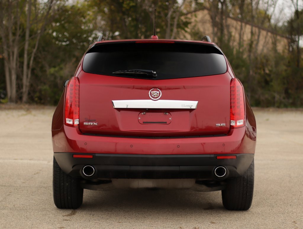 Used 2016 Cadillac SRX Luxury w/ Driver Awareness Package image 6