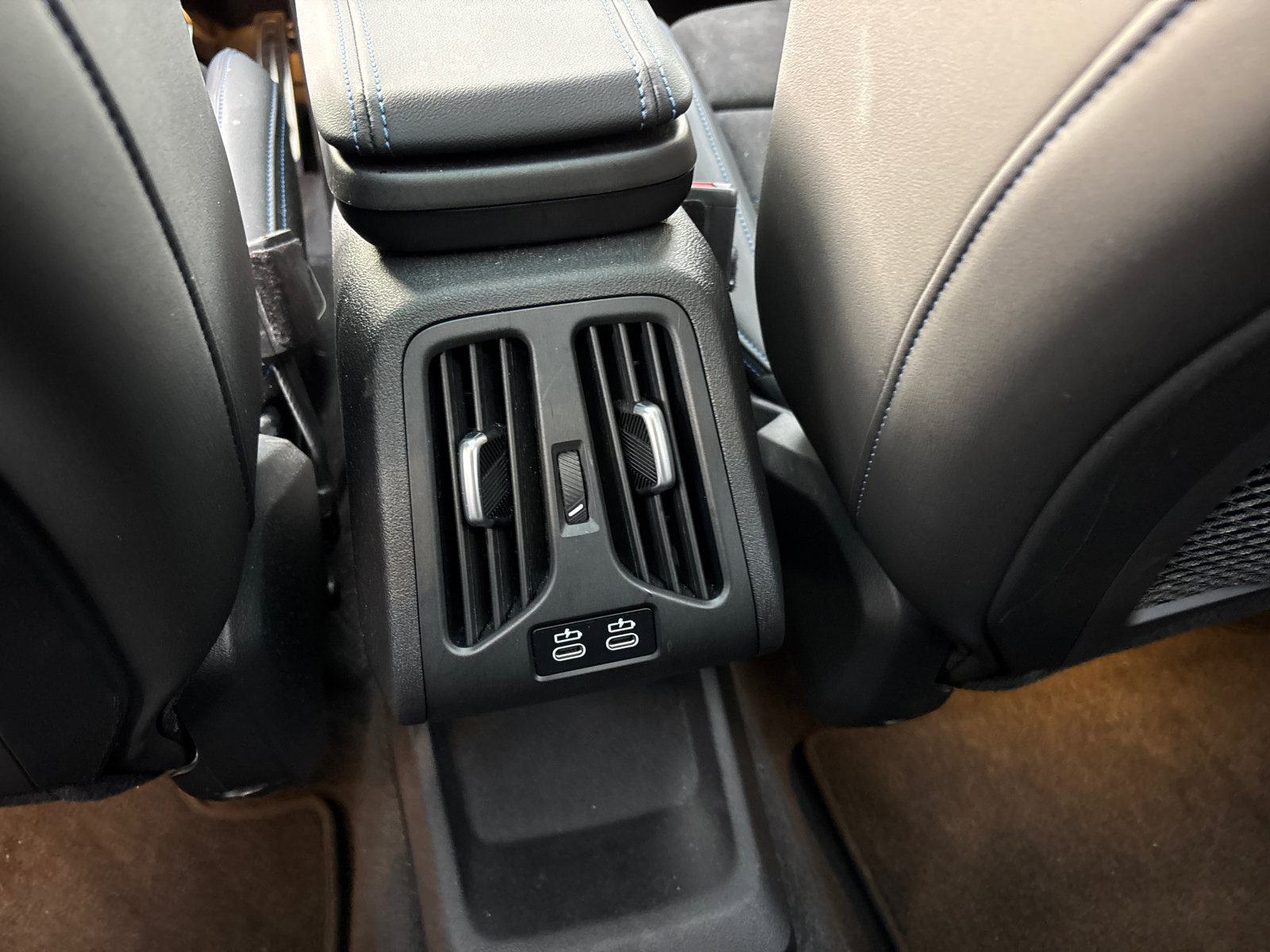 Used 2024 BMW X1 M35i w/ Premium Package AWD/4WD image 32