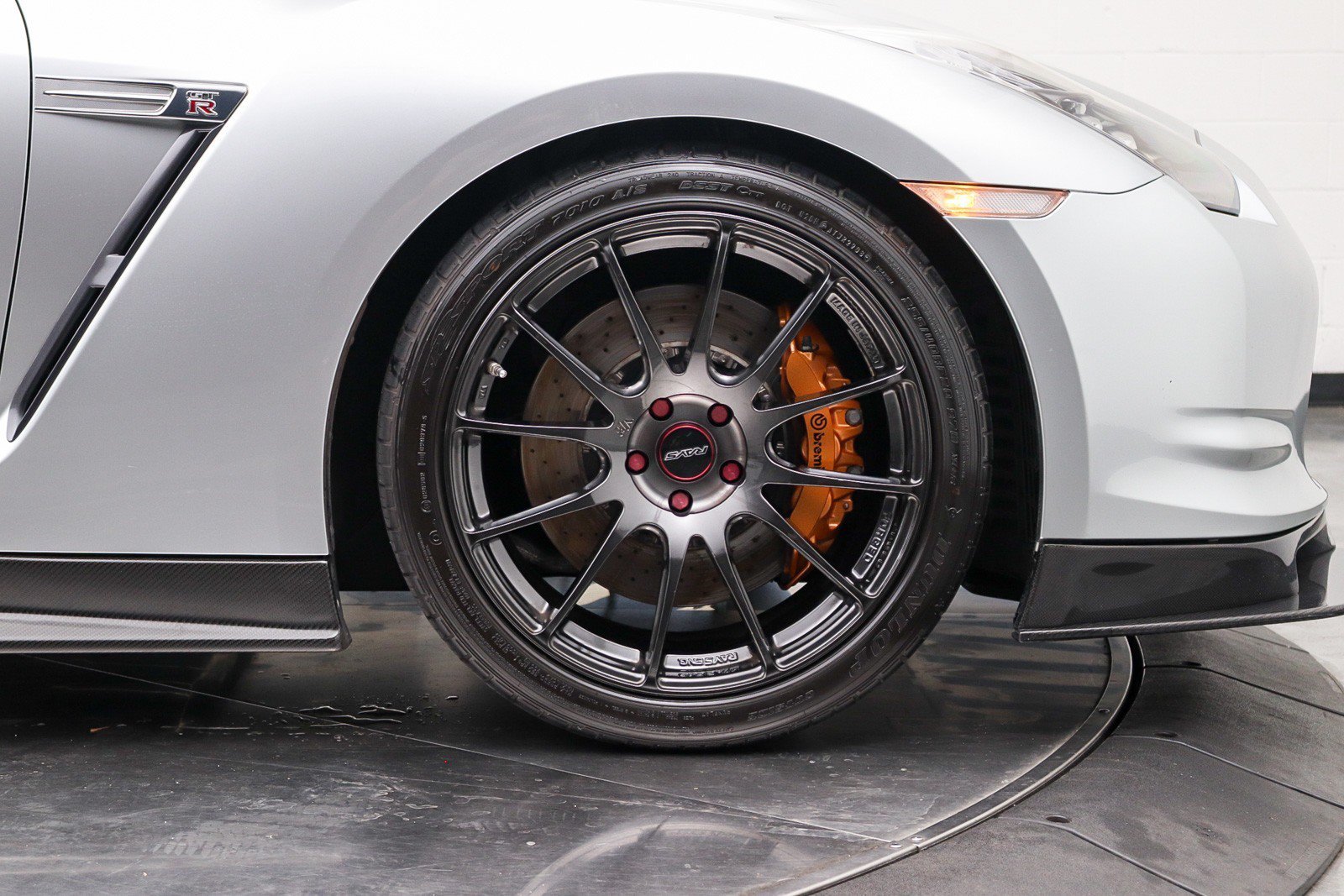 Used 2009 Nissan GT-R Premium AWD/4WD image 13