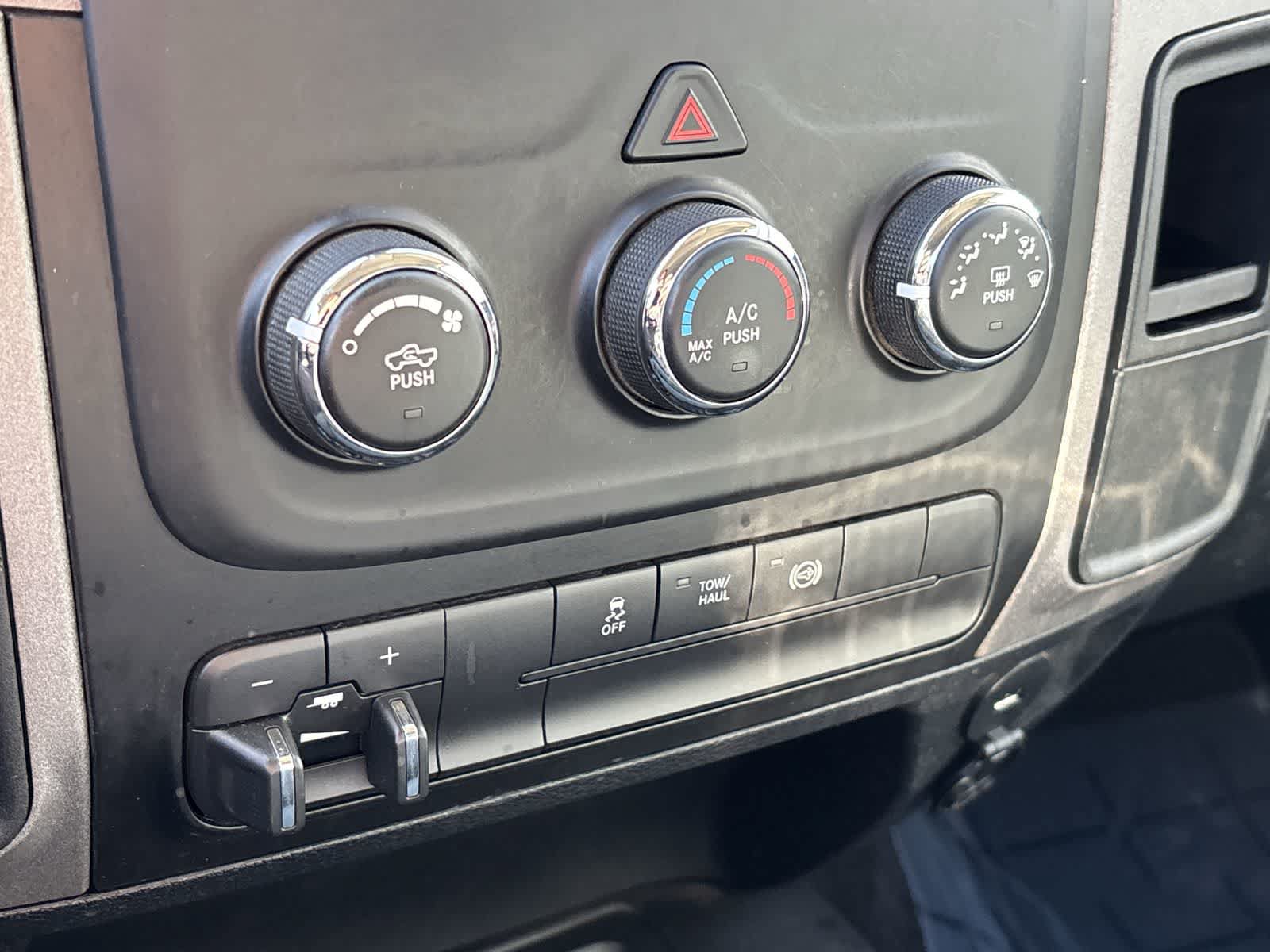Used 2018 RAM 3500 Tradesman w/ Popular Equipment Group AWD/4WD image 21
