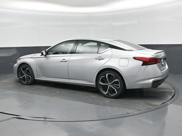 Used 2023 Nissan Altima 2.5 SR FWD image 25