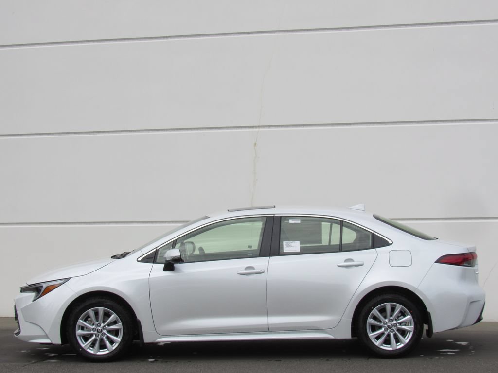 New 2026 Toyota Corolla XLE FWD image 4