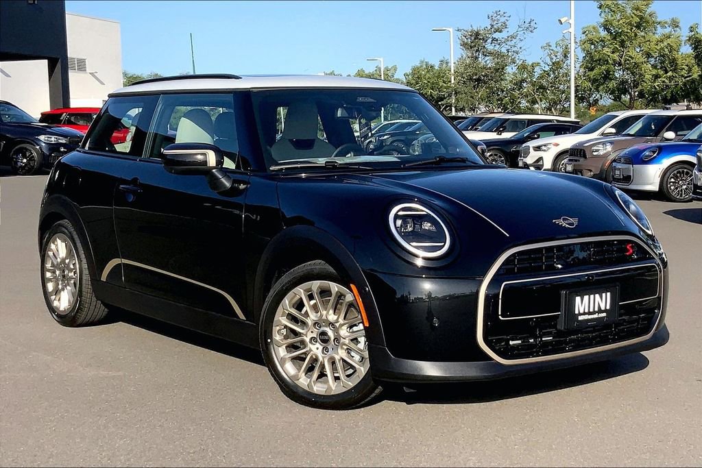 New 2026 MINI Cooper S FWD video 1