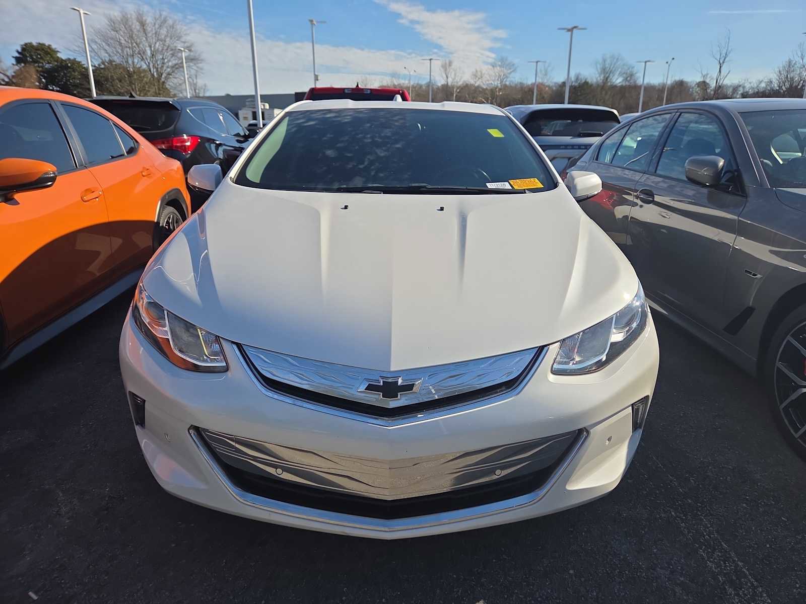 Used 2018 Chevrolet Volt Premier w/ Driver Confidence Package image 9