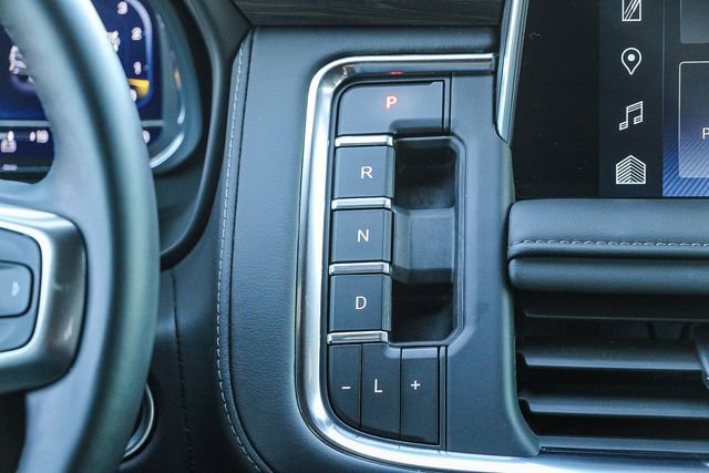 Used 2024 Chevrolet Tahoe Z71 w/ Z71 Off-Road Package image 19