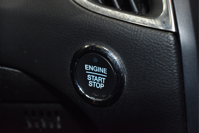 Used 2022 Ford Edge Titanium AWD/4WD image 17