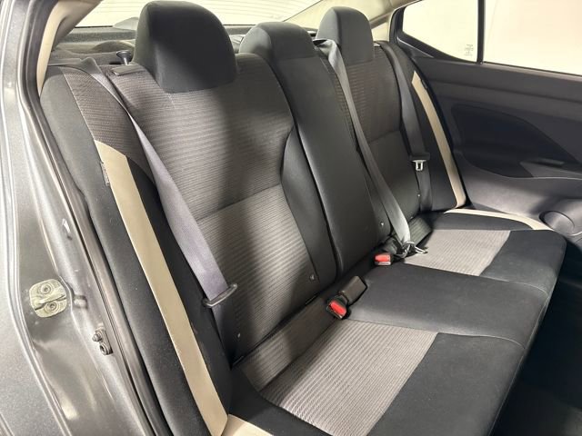 Used 2021 Nissan Versa SV image 15