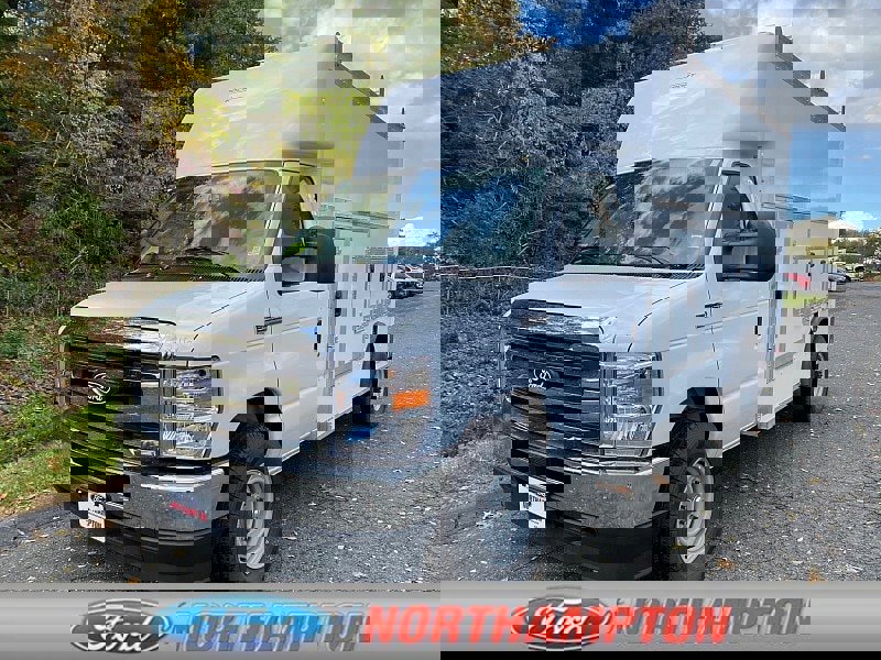 New 2026 Ford E-350 and Econoline 350 Super Duty w/ Power Equipment Group image 1