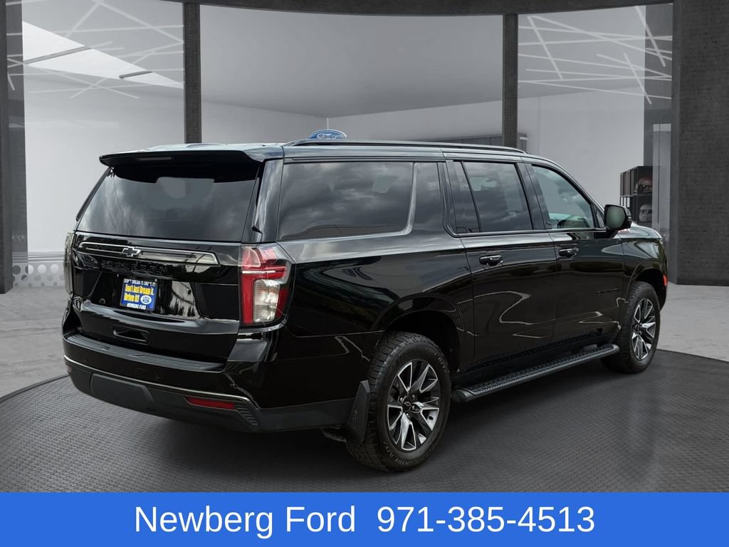 Used 2021 Chevrolet Suburban Z71 w/ Luxury Package AWD/4WD image 5